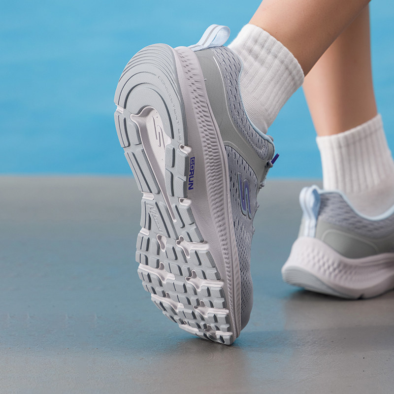 Scarpe da Corsa Skechers per D - Women Shoes Skechers recensione e prezzo