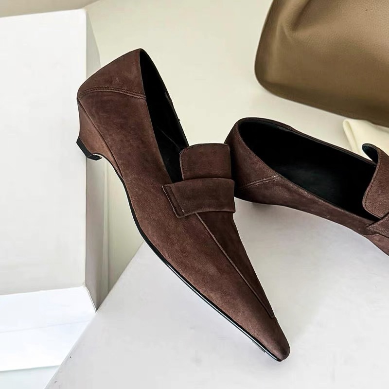 Décolleté sexy con tacco basso - Women'S Shoes For Fall recensione e prezzo