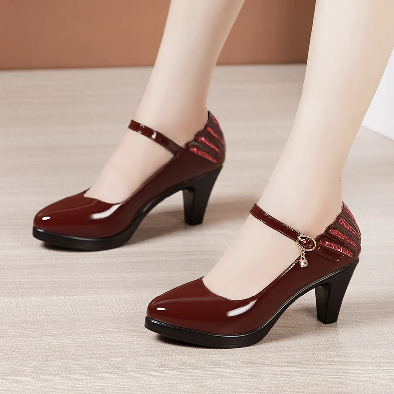 Scarpe con Tacco Alto a Blocco - Women'S Shoes For Fall recensione e prezzo